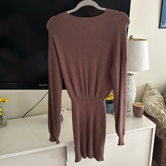 Sweater dress - Picture 1 of 2